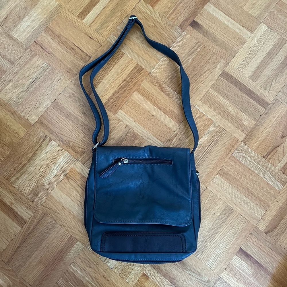 Leather purse